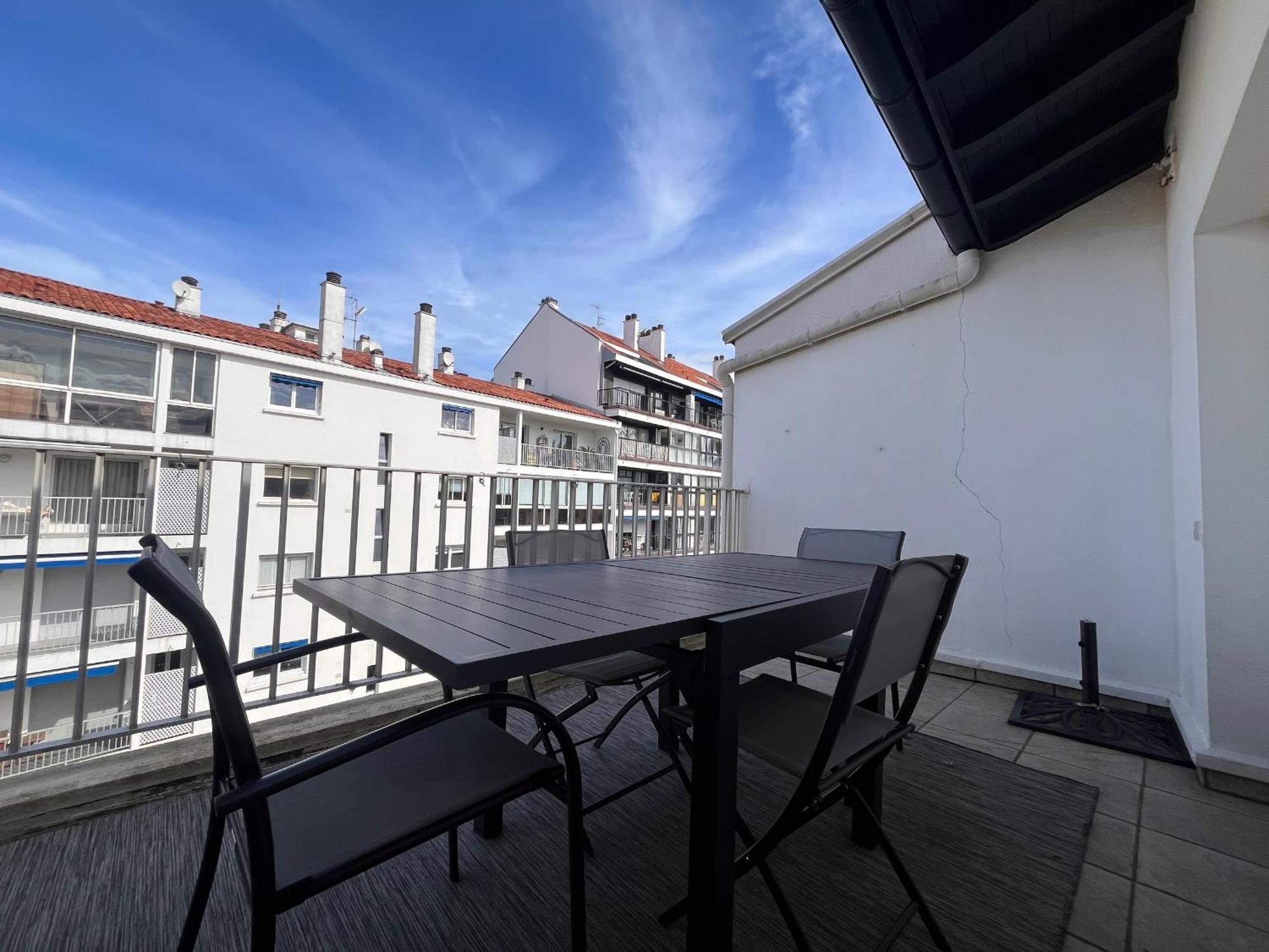 Coeur De Saint-Jean-De-Luz : Appartement Lumineux Avec Balcon, Proche Plage Et Commerces - Fr-1-239-1079 מראה חיצוני תמונה